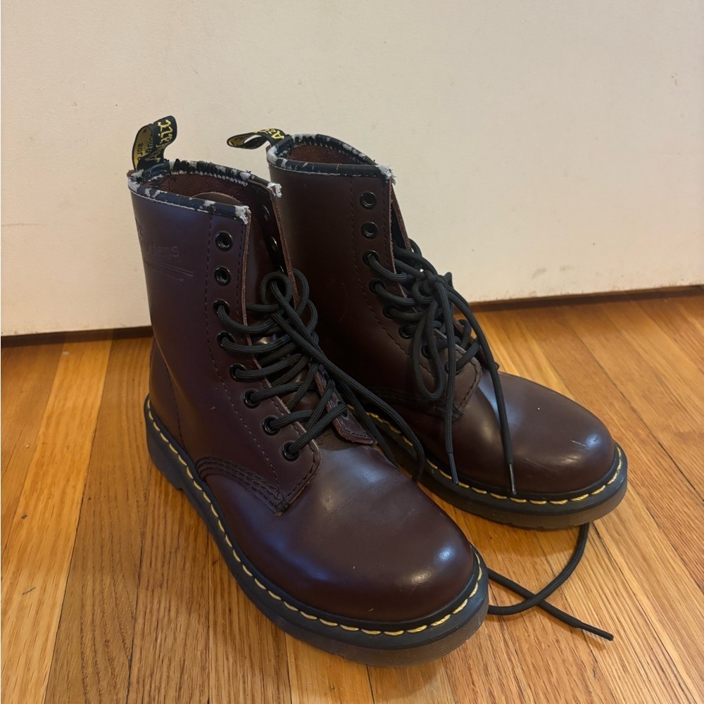 Dr. Martens Burgundy Leather Boots Womens Size 6